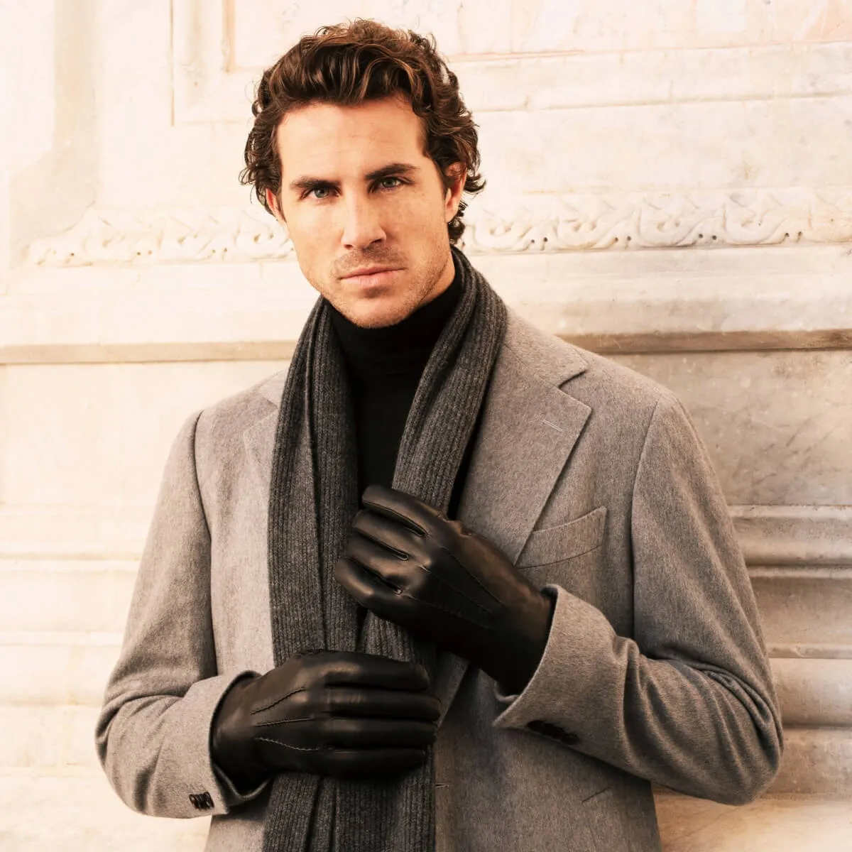 Aldo (black) - Italian lambskin leather gloves with lambswool lining & touchscreen feature