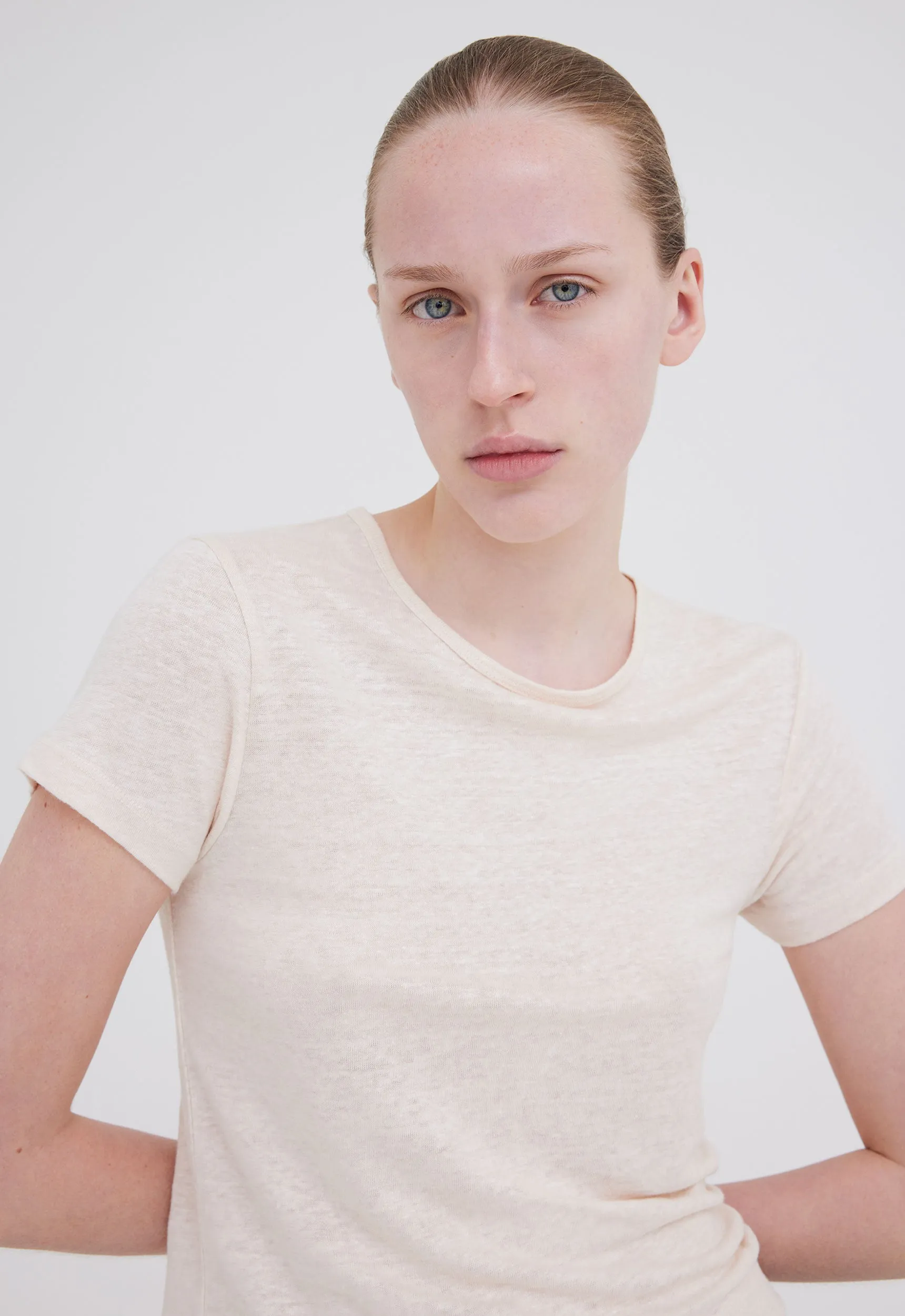 Cult Linen Tee in Cloth Cream