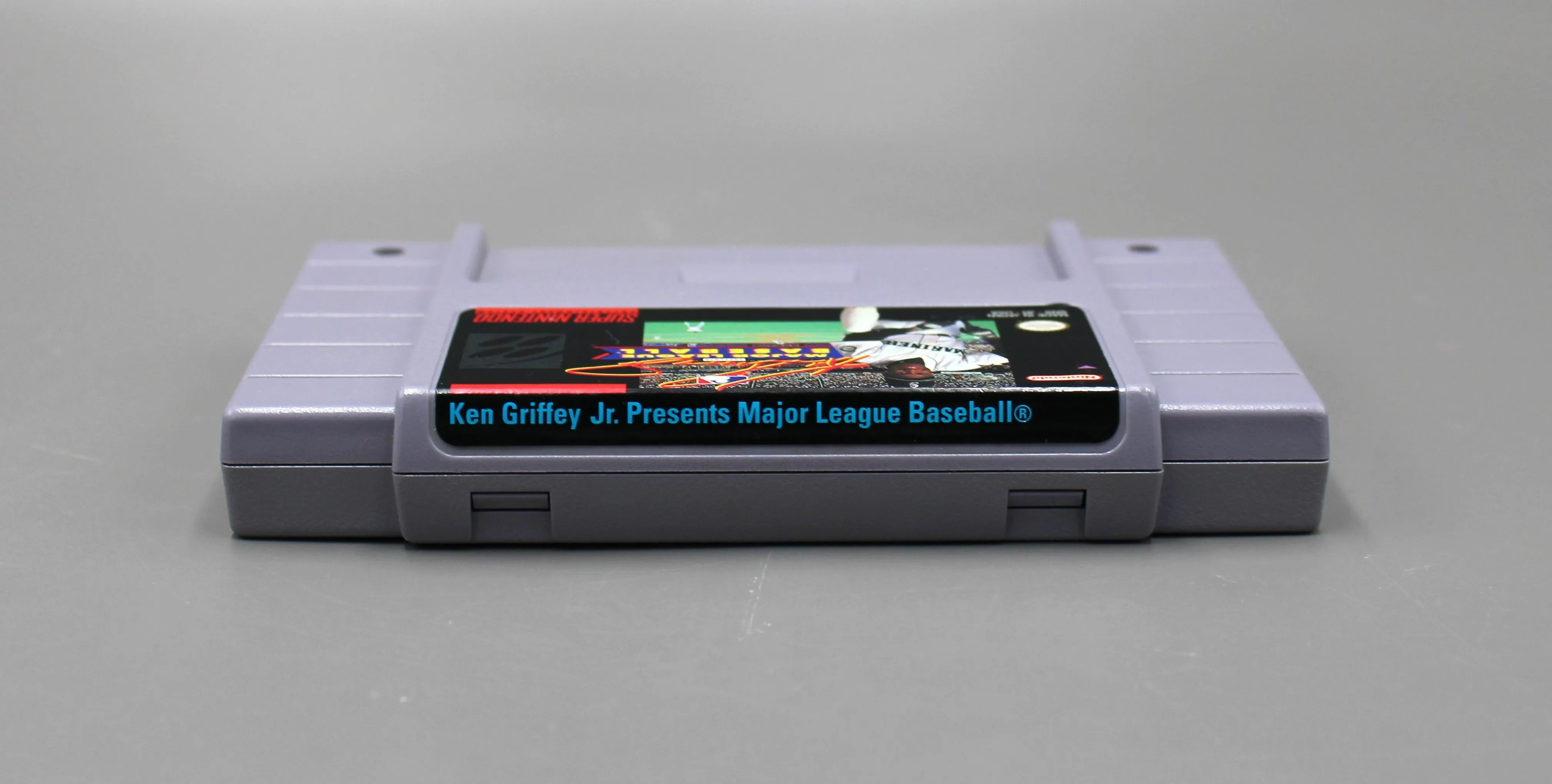 Ken Griffey Jr Presents Major League Baseball MLB (Super Nintendo, SNES, 1994) [New Save Battery]