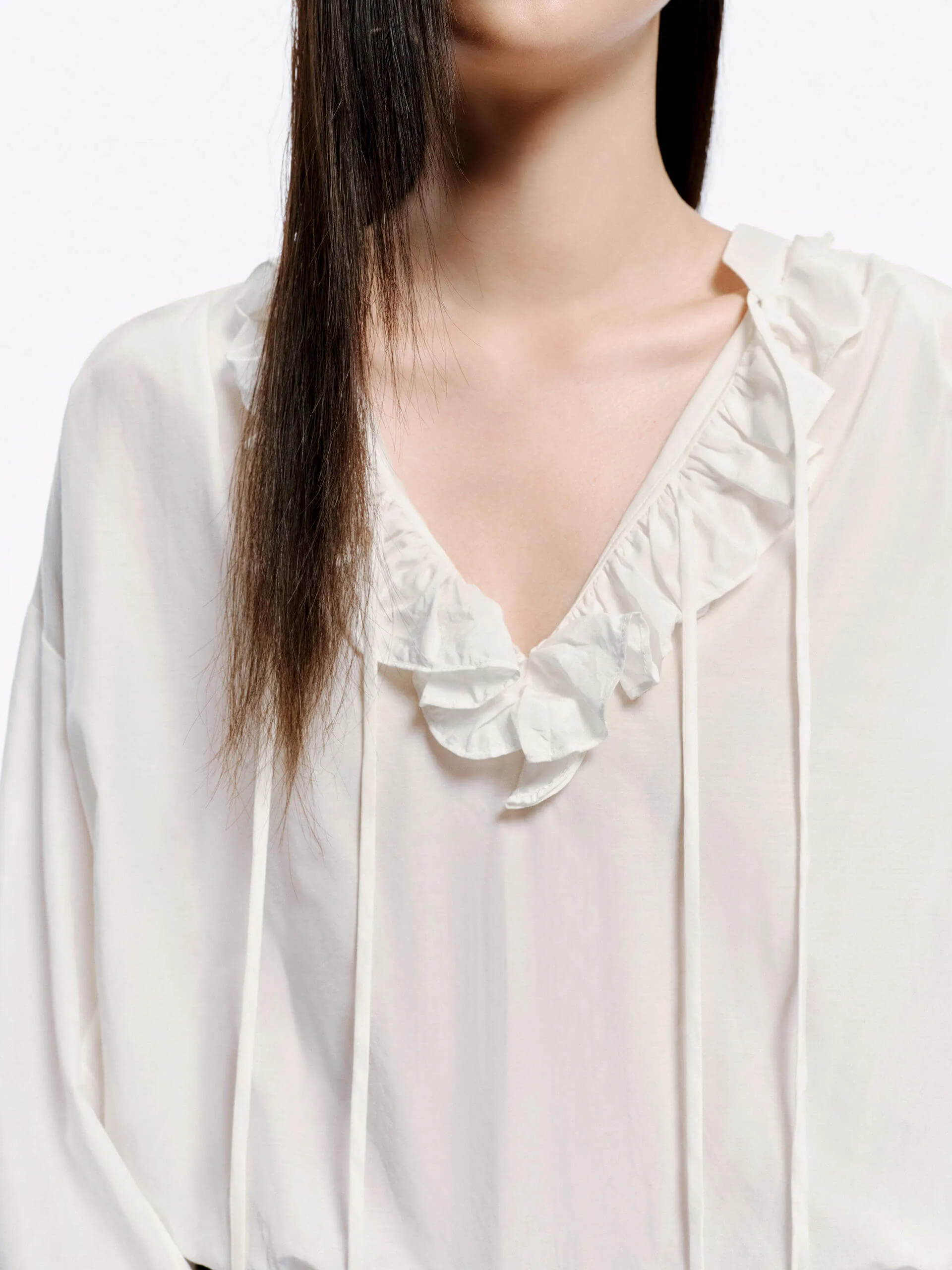 Loose Ruffled Trim Blouse