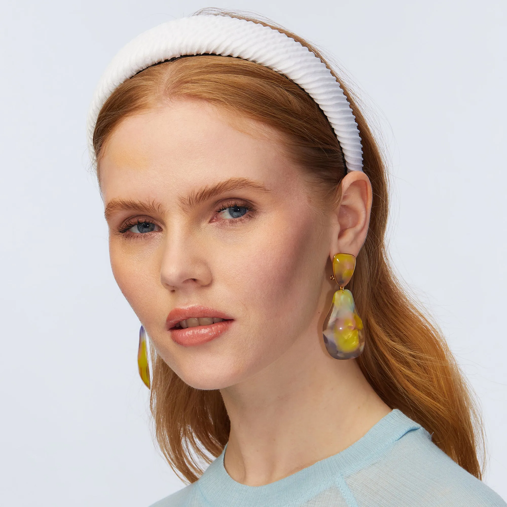 WHITE SWIMMER ALICE HEADBAND